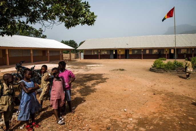 school Ferefou Kindia Guinea old laptop